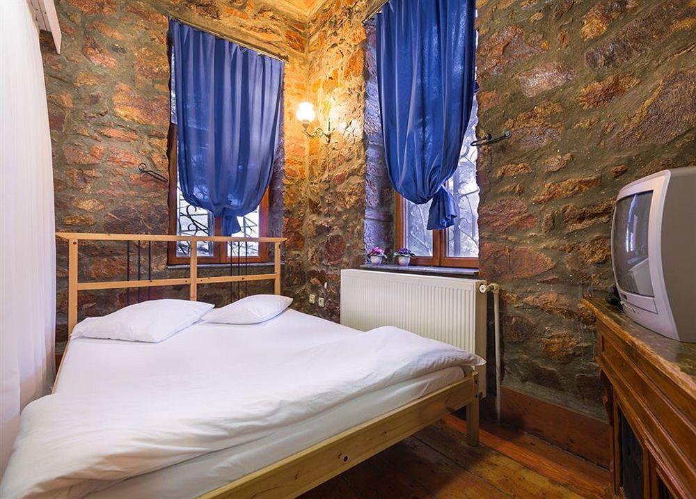 Kosk Orman Butik Hotel Adalar  Exteriör bild